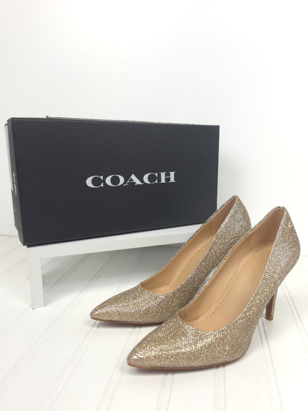 COACH Addie 90 Metallic Gold Mesh Pumps Heels Size 7